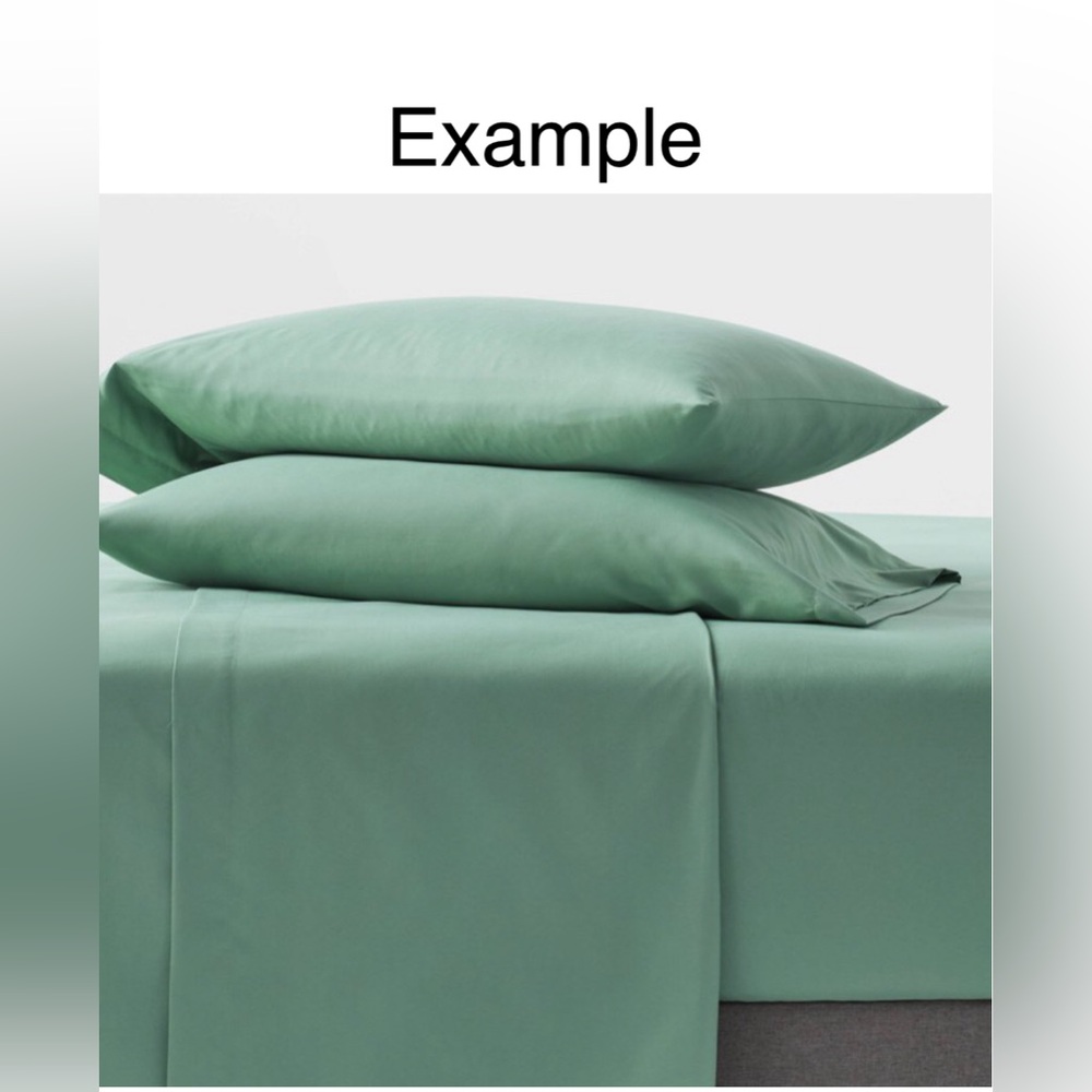 😈 Room Essentials Solid Sage Green Sheet Set (4)